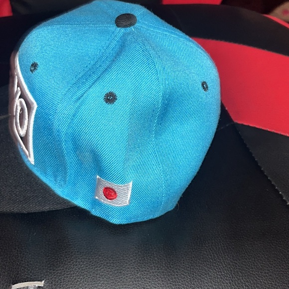 SnapBack hat - Picture 2 of 4